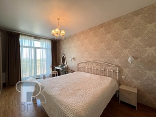 Купить 3-комнатную квартиру, №388981