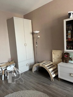Купить 1-комнатную квартиру, №389850