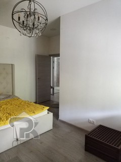 Купить 5-комнатную квартиру, №355657