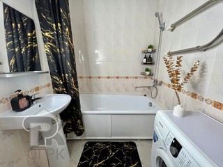 Купить 1-комнатную квартиру, №387359