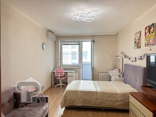 Купить 3-комнатную квартиру, №385680