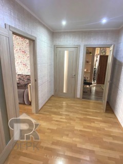 Купить 3-комнатную квартиру, №386600