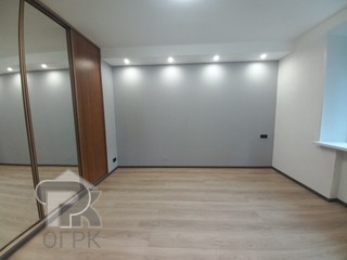 Купить 1-комнатную квартиру, №370576