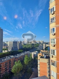 Купить 4-комнатную квартиру, №390492
