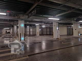 Купить 3-комнатную квартиру, №369103