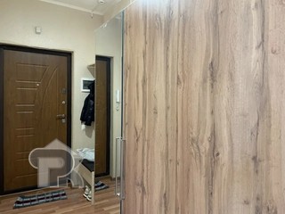 Купить 1-комнатную квартиру, №388824