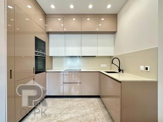 Купить 3-комнатную квартиру, №388269