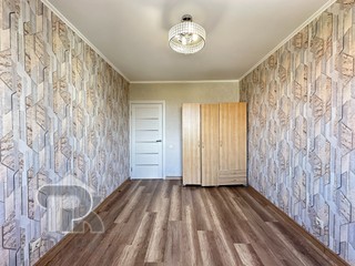 Купить 3-комнатную квартиру, №385380