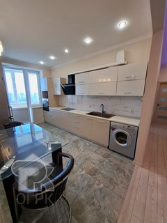 Купить 2-комнатную квартиру, №389045