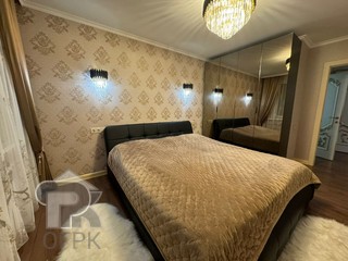 Купить 3-комнатную квартиру, №390539