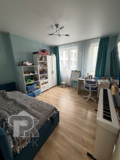 Купить 3-комнатную квартиру, №390366