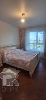 Купить 3-комнатную квартиру, №390572