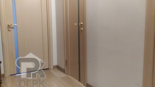 Купить 3-комнатную квартиру, №387300