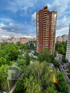 Купить 4-комнатную квартиру, №389532