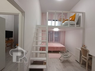 Купить 4-комнатную квартиру, №370507