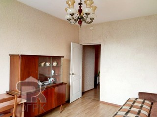 Купить 3-комнатную квартиру, №386052