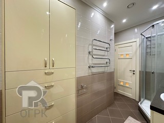 Купить 4-комнатную квартиру, №388307