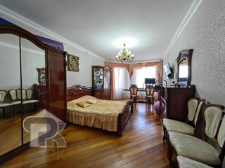 Купить 3-комнатную квартиру, №386156