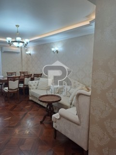 Купить 4-комнатную квартиру, №390492