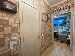 Купить 1-комнатную квартиру, №390778