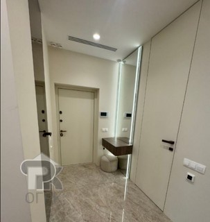 Купить 3-комнатную квартиру, №388269