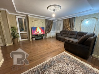 Купить 3-комнатную квартиру, №386511