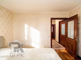 Купить 4-комнатную квартиру, №391828