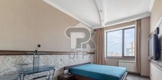 Купить 3-комнатную квартиру, №390412