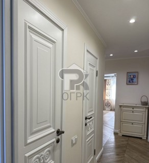 Купить 4-комнатную квартиру, №388760