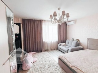 Купить 1-комнатную квартиру, №392278