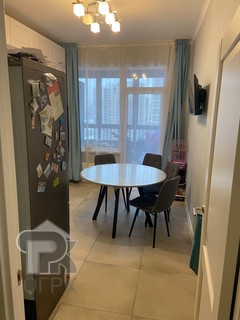 Купить 3-комнатную квартиру, №388404