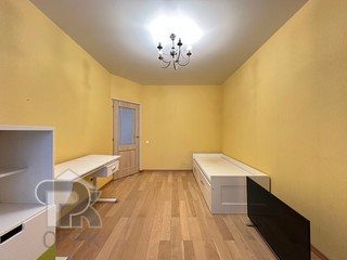 Купить 3-комнатную квартиру, №388083