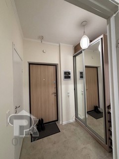 Купить 1-комнатную квартиру, №385045