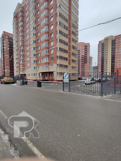 Купить 3-комнатную квартиру, №384023