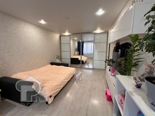 Купить 1-комнатную квартиру, №390445
