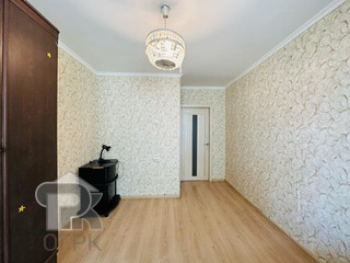 Купить 3-комнатную квартиру, №386150