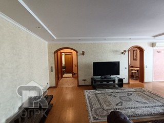 Купить 3-комнатную квартиру, №385727