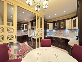 Купить 4-комнатную квартиру, №388307