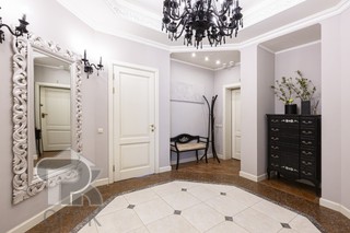 Купить 4-комнатную квартиру, №387262