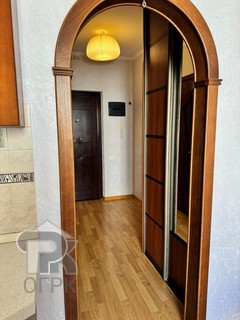 Купить 1-комнатную квартиру, №386046
