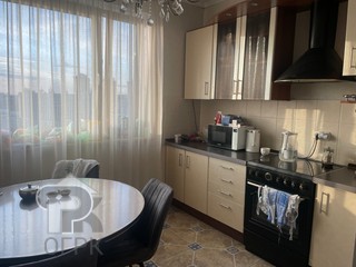 Купить 3-комнатную квартиру, №390096