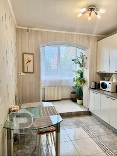 Купить 3-комнатную квартиру, №391437