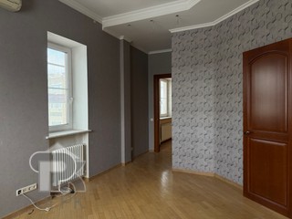 Купить 4-комнатную квартиру, №388275