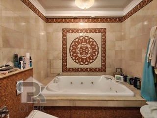 Купить 6-комнатную квартиру, №387978