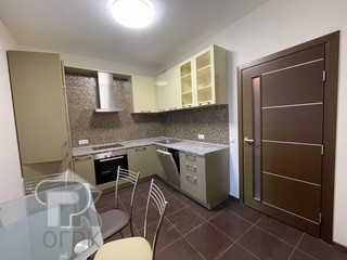 Купить 3-комнатную квартиру, №387870