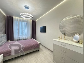 Купить 3-комнатную квартиру, №387503