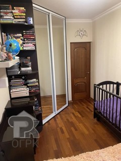 Купить 4-комнатную квартиру, №389001