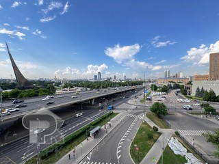 Купить 3-комнатную квартиру, №390274