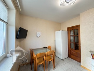 Купить 3-комнатную квартиру, №385680