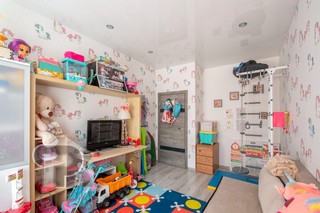 Купить 3-комнатную квартиру, №388088